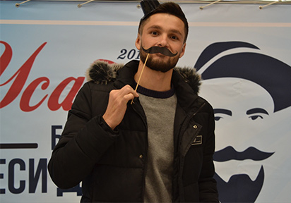 «Усабрь 2019» в ТРК «Алмаз»: челябинцы примерили усы и узнали много полезного о мужском здоровье